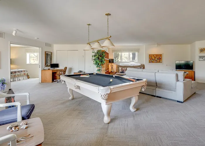Near Trails: Luxe Mountain-view Retreat In Tucson! *