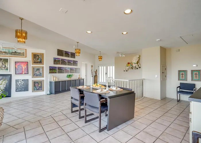 Near Trails: Luxe Mountain-view Retreat In Tucson! Tucson