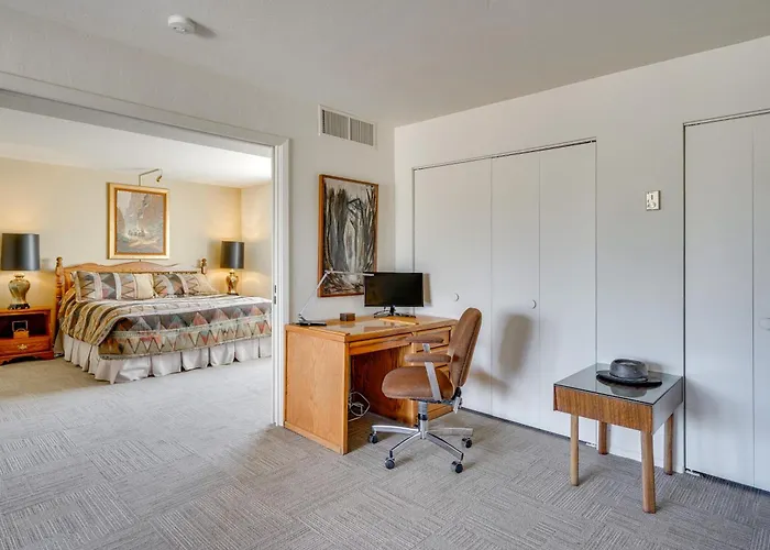 Near Trails: Luxe Mountain-view Retreat In Tucson! * Tucson